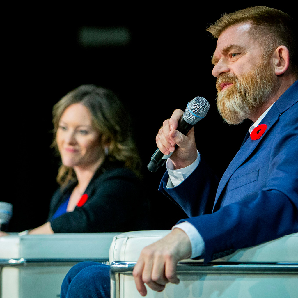 AGM-Image-Carousel-18