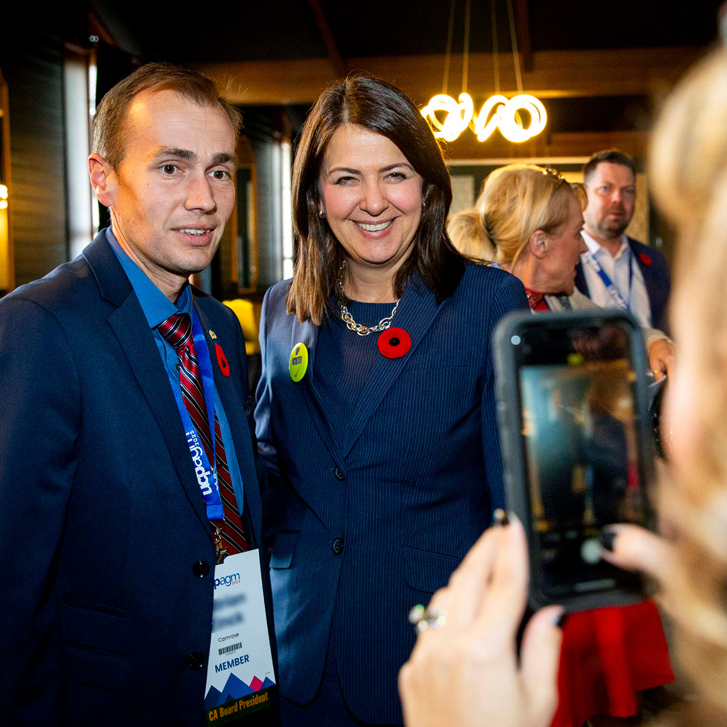 AGM-Image-Carousel-19