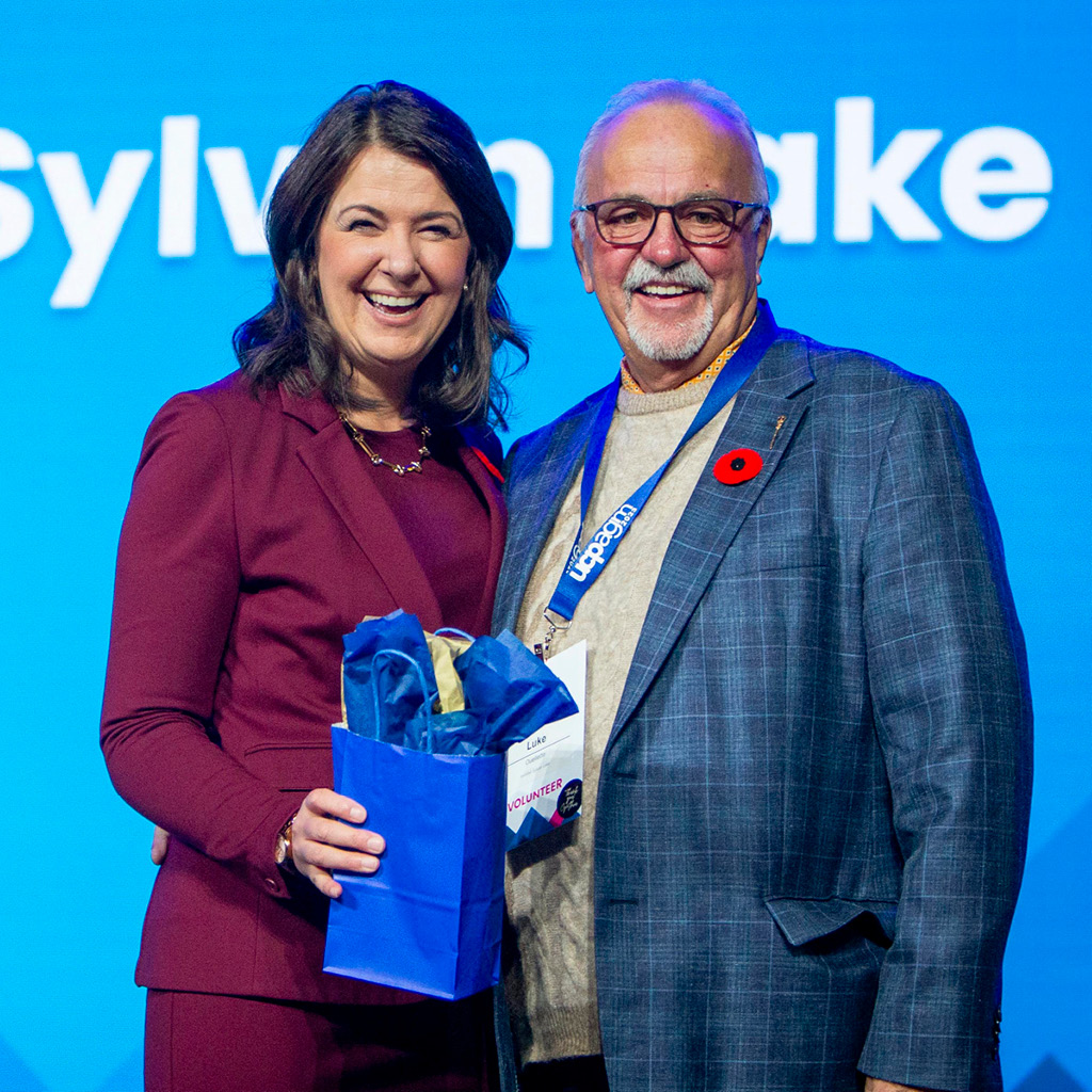 AGM-Image-Carousel-5